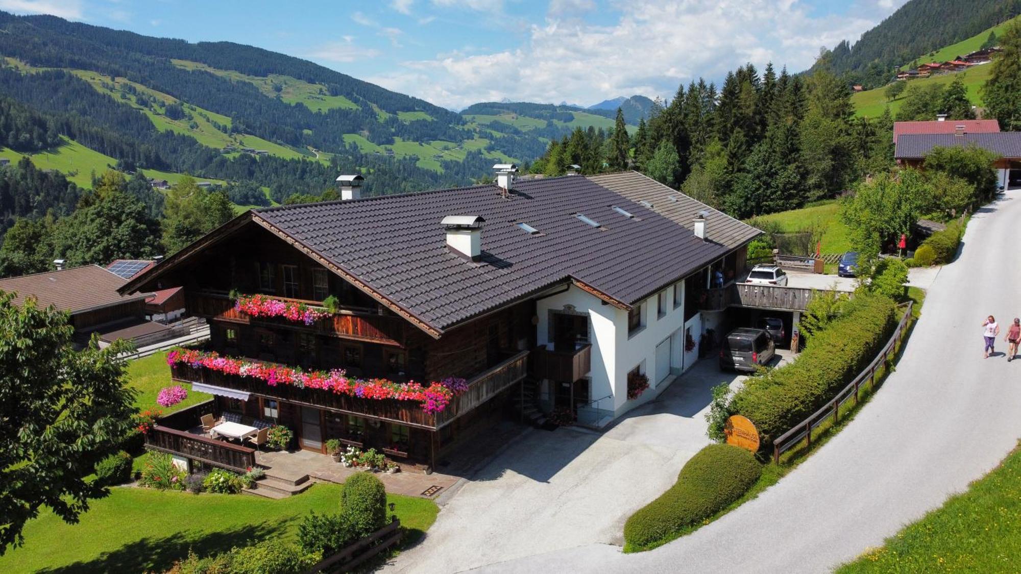 Fuerstenhaeusl Alpbach Esterno foto